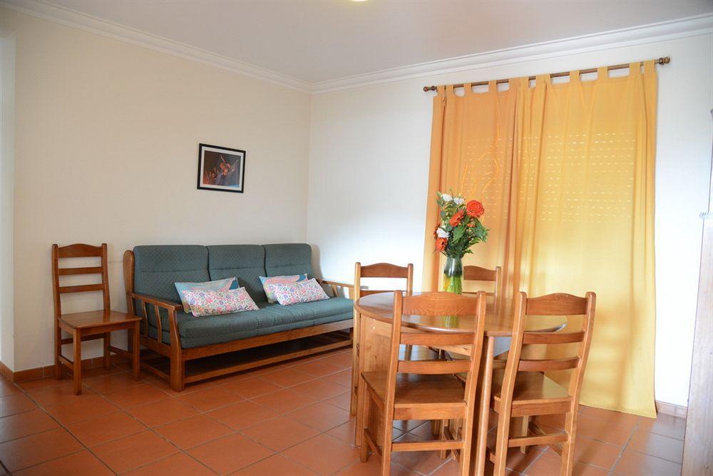 Hotel Dom Lourenco อารีอา บรันกา ภายนอก รูปภาพ